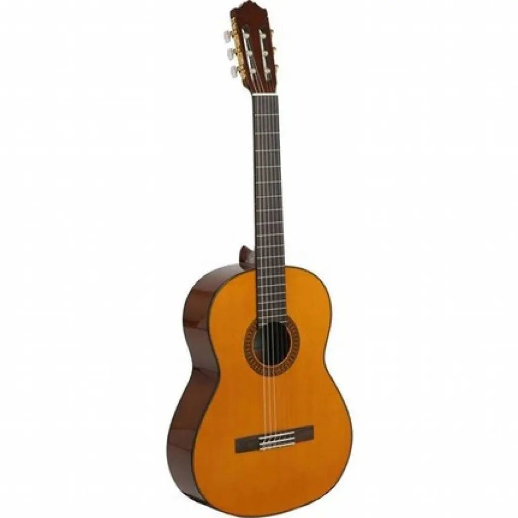 Yamaha C80 Classical Guitar — Full-size nylon-string acoustic guitar for students
